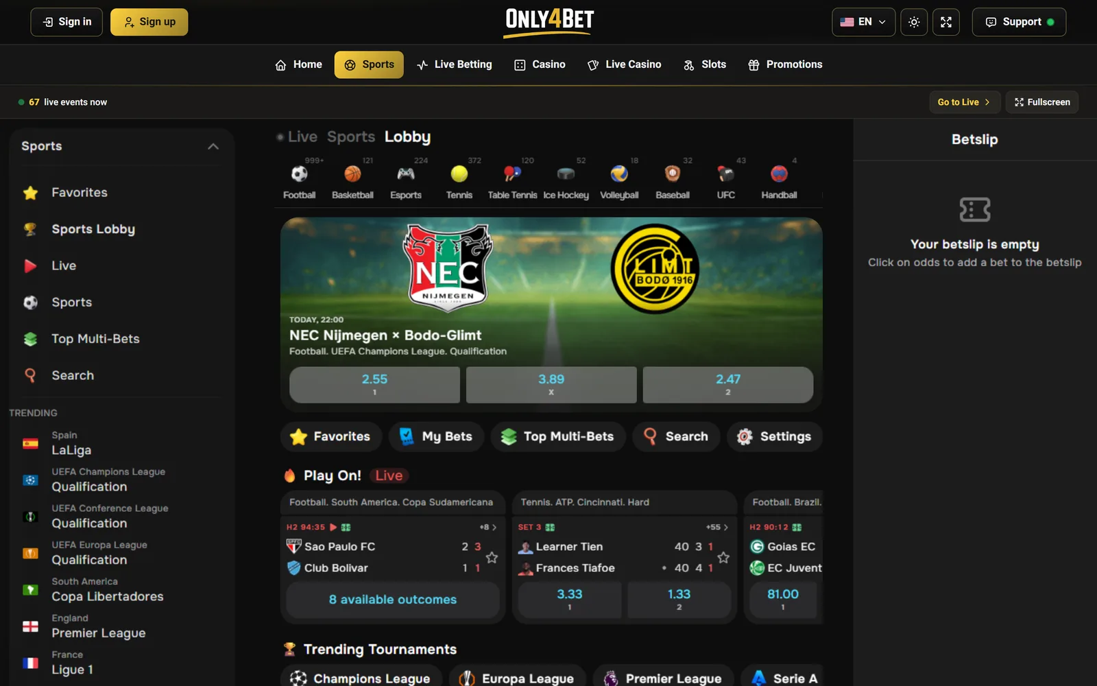 The live sports arena in full screen with the control bar